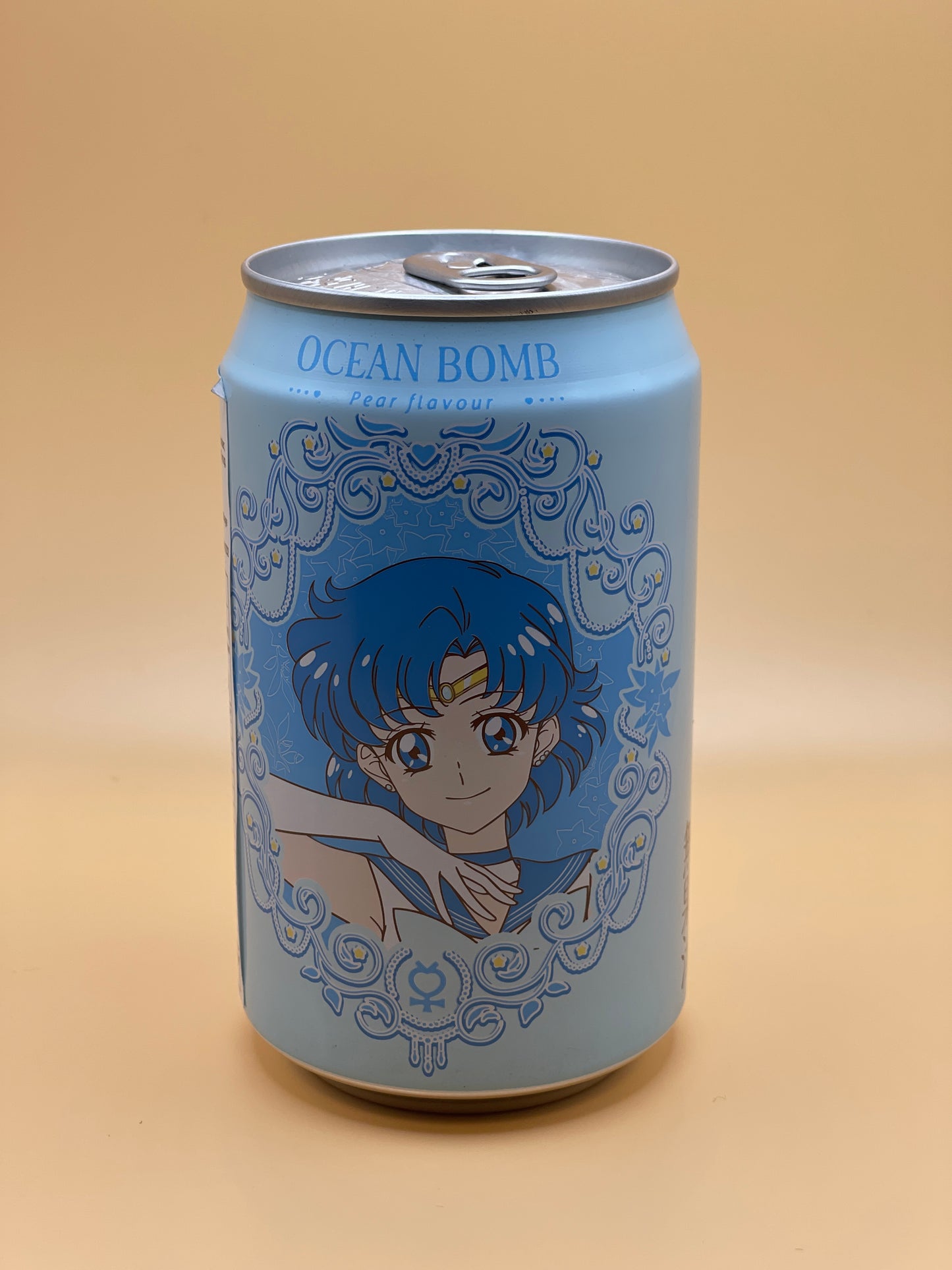 Taiwanese Soda | Sailor Moon Pear 330ml Can